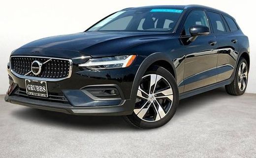 2024 Volvo V60CC Plus