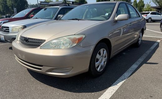 2004 Toyota Camry LE