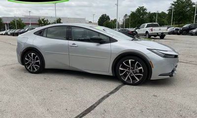 2025 Toyota Prius Prime PHEV Hybrid