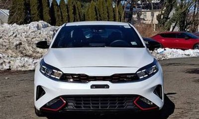 2023 Kia Forte GT Line