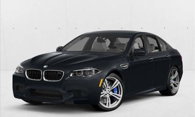 2015 BMW M5 Base