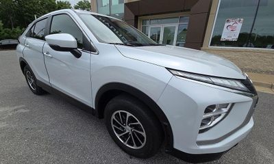 2024 Mitsubishi Eclipse Cross ES