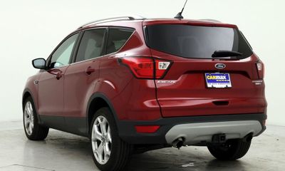 2019 Ford Escape Titanium