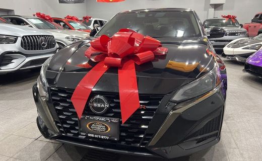 2023 Nissan Altima SR
