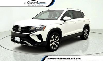 2022 Volkswagen Taos 4Motion SE