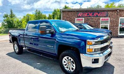 2017 Chevrolet Silverado LT