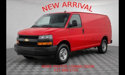 2021 Chevrolet Express 2500