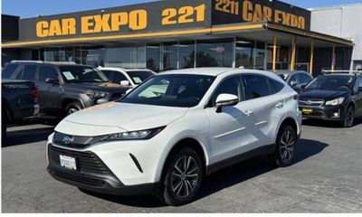 2022 Toyota Venza XLE