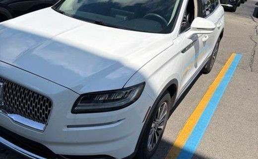 2023 Lincoln Nautilus Standard