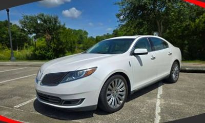 2014 Lincoln MKS Base
