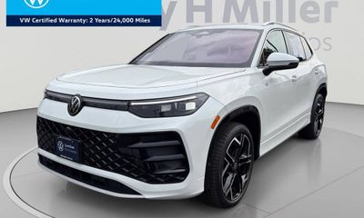 2025 Volkswagen Tiguan 4Motion SEL R