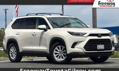 2024 Toyota Grand Highlander XLE