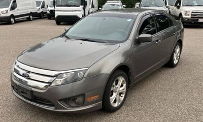 2012 Ford Fusion SE