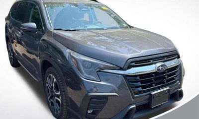 2023 Subaru Ascent Limited 8 ES