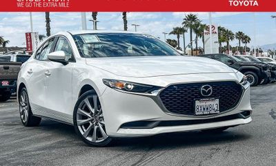 2021 Mazda MAZDA3 With Select