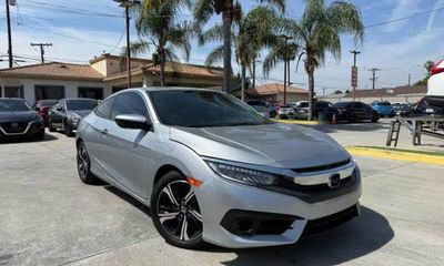 2016 Honda Civic Touring