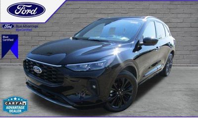 2024 Ford Escape ST Line Elite