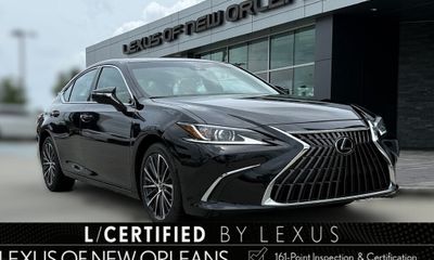 2025 Lexus ES 350 Premium