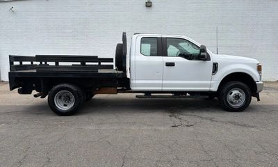 2022 Ford F-350 XL