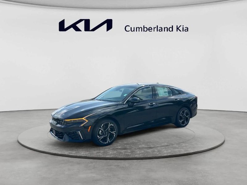 2026 Kia K5 — a typically priced live listing