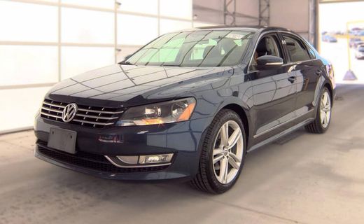 2014 Volkswagen Passat SE