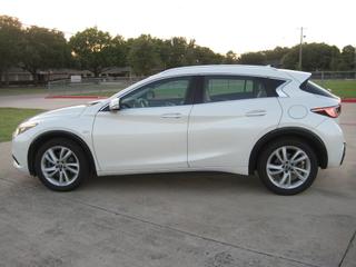 2018 Infiniti QX30 Premium