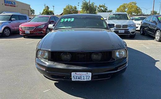 2005 Ford Mustang
