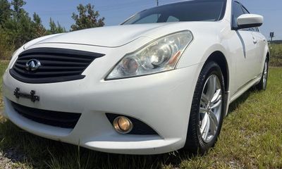 2013 Infiniti G37