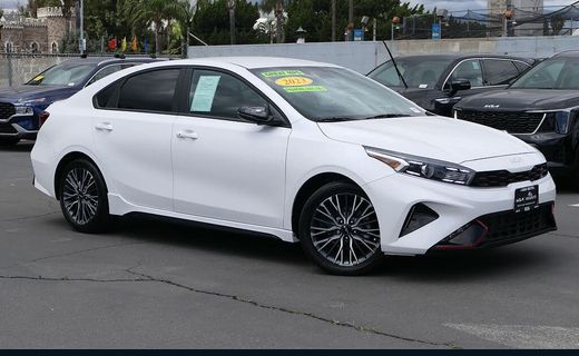 2023 Kia Forte GT Line