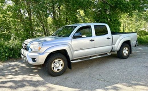 2013 Toyota Tacoma Delux