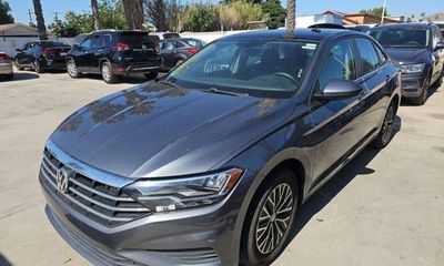 2019 Volkswagen Jetta S SE R