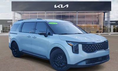 2025 Kia Carnival SX Prestige