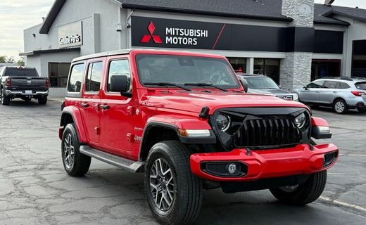 2024 Jeep Wrangler Sahara