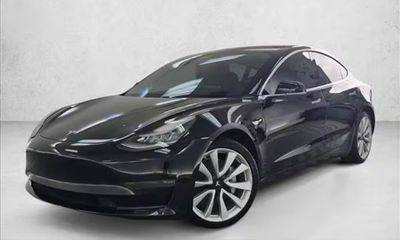 2018 Tesla Model 3 Performance