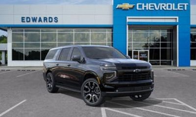 2026 Chevrolet Suburban RST