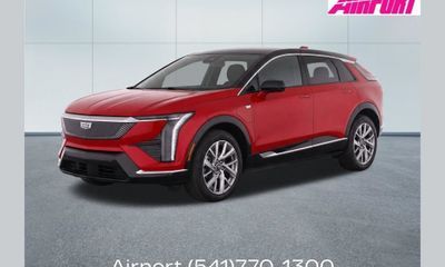 2026 Cadillac Optiq Luxury 1