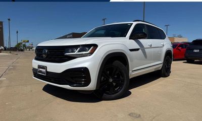 2023 Volkswagen Atlas 4Motion SEL R