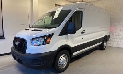 2026 Ford Transit Medium Roof