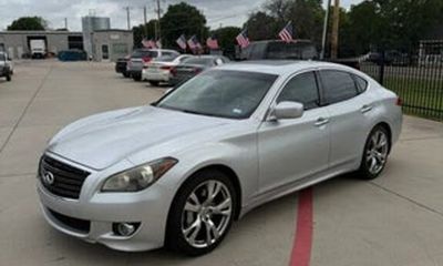 2012 Infiniti M37