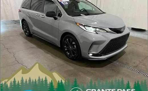 2023 Toyota Sienna XSE