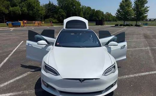 2016 Tesla Model S