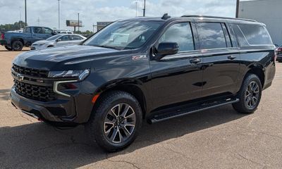 2023 Chevrolet Suburban Z71