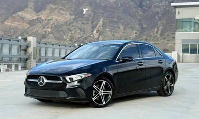2022 Mercedes-Benz A-Class A220