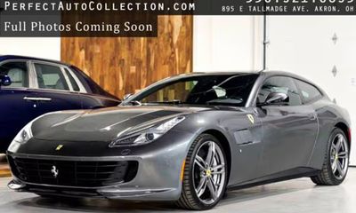 2017 Ferrari GTC4LUSSO