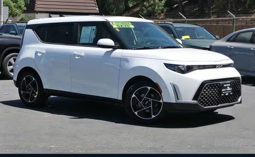 2023 Kia Soul EX