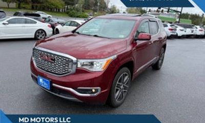 2017 GMC Acadia Denali