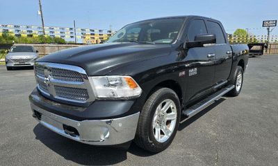 2018 Ram 1500 SLT