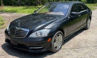 2011 Mercedes-Benz S-Class S550 4 Matic
