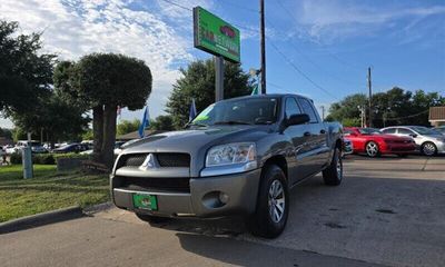 2008 Mitsubishi Raider LS