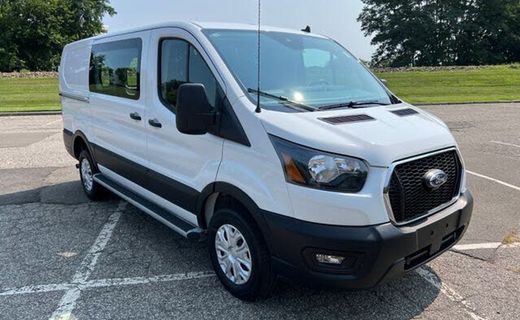 2025 Ford Transit LOW Roof